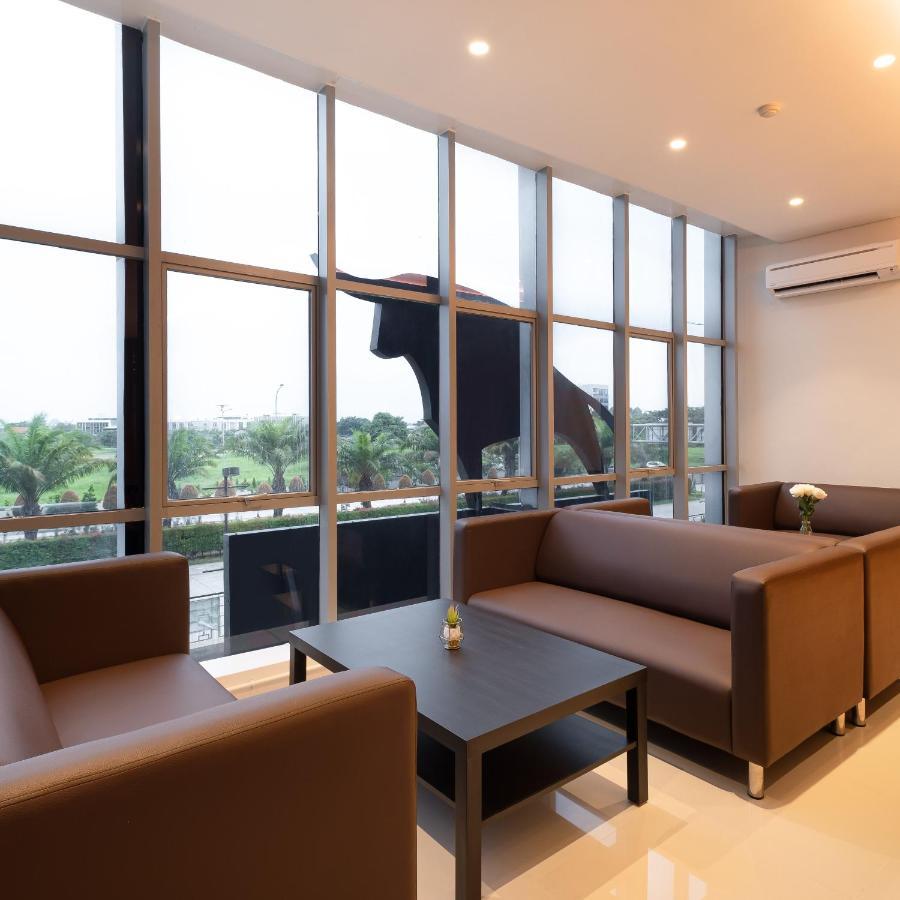 Hotel The Risman Hotel At Jakarta Airport Cbc *
